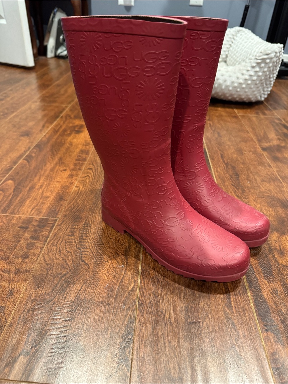 UGG Women's Matte Burgundy Embossed Rain Boots